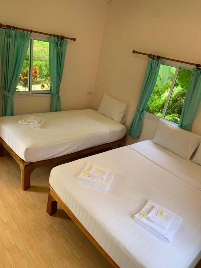Khaosok Bamboo Huts Resort Khao Sok National Park Bagian luar foto